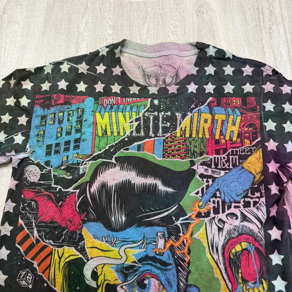 Minute Mirth Shirt Men's Large Skull All Over Print Ed Hardy Grunge y2k Cyber  - Image 3 of 4
