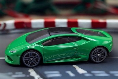 2025 Hot Wheels Lamborghini Huracan 800 Viper Green HW Motor Show 1/64 Diecast
