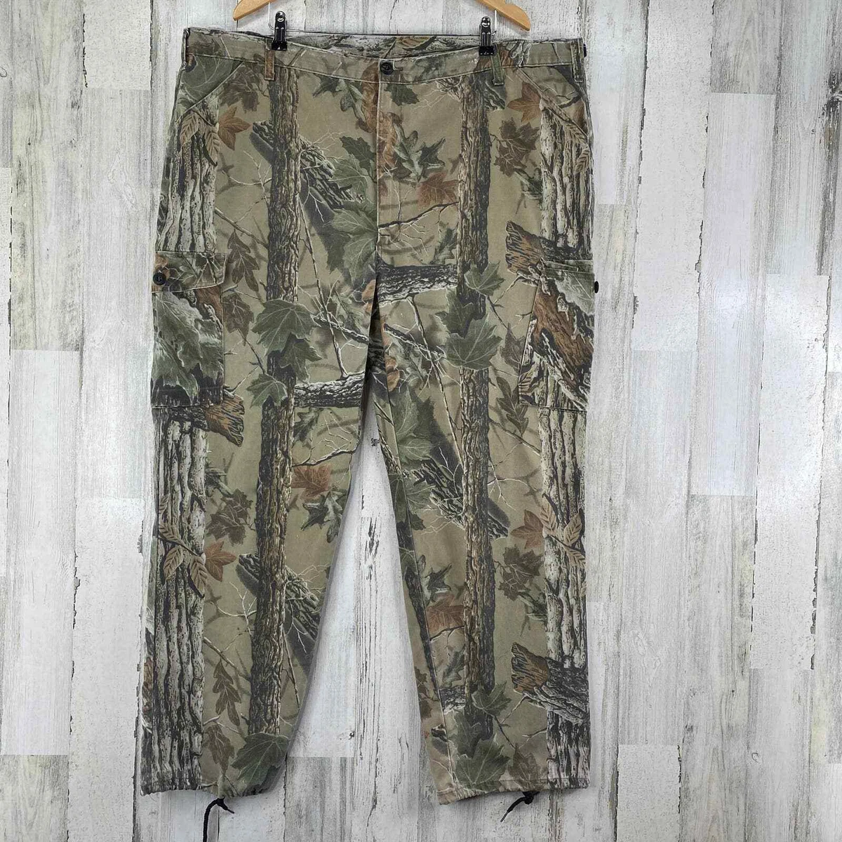 Cabi deals camo pants
