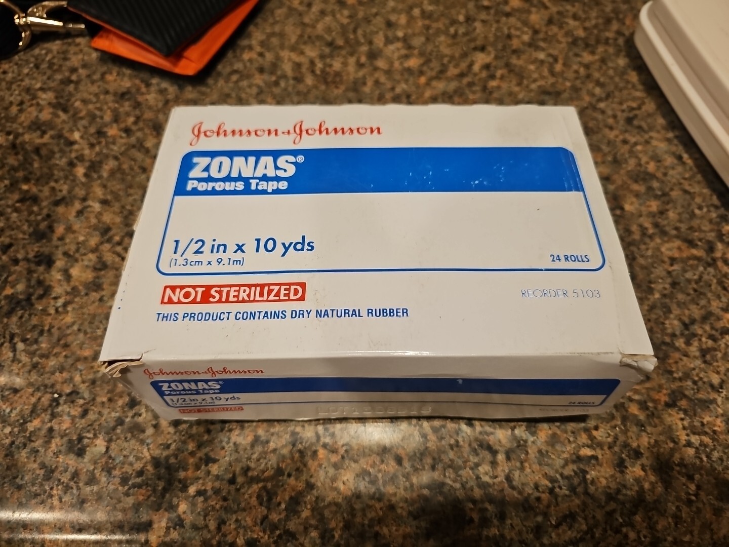 Johnson & Johnson Zonas Porous Athletic White Tape 1/2”X 10yds 24