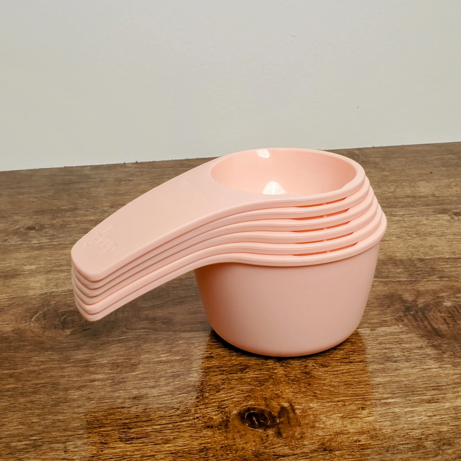 Tupperware Measuring Cups Set 6 Nesting Scoops Pink Baking Tools