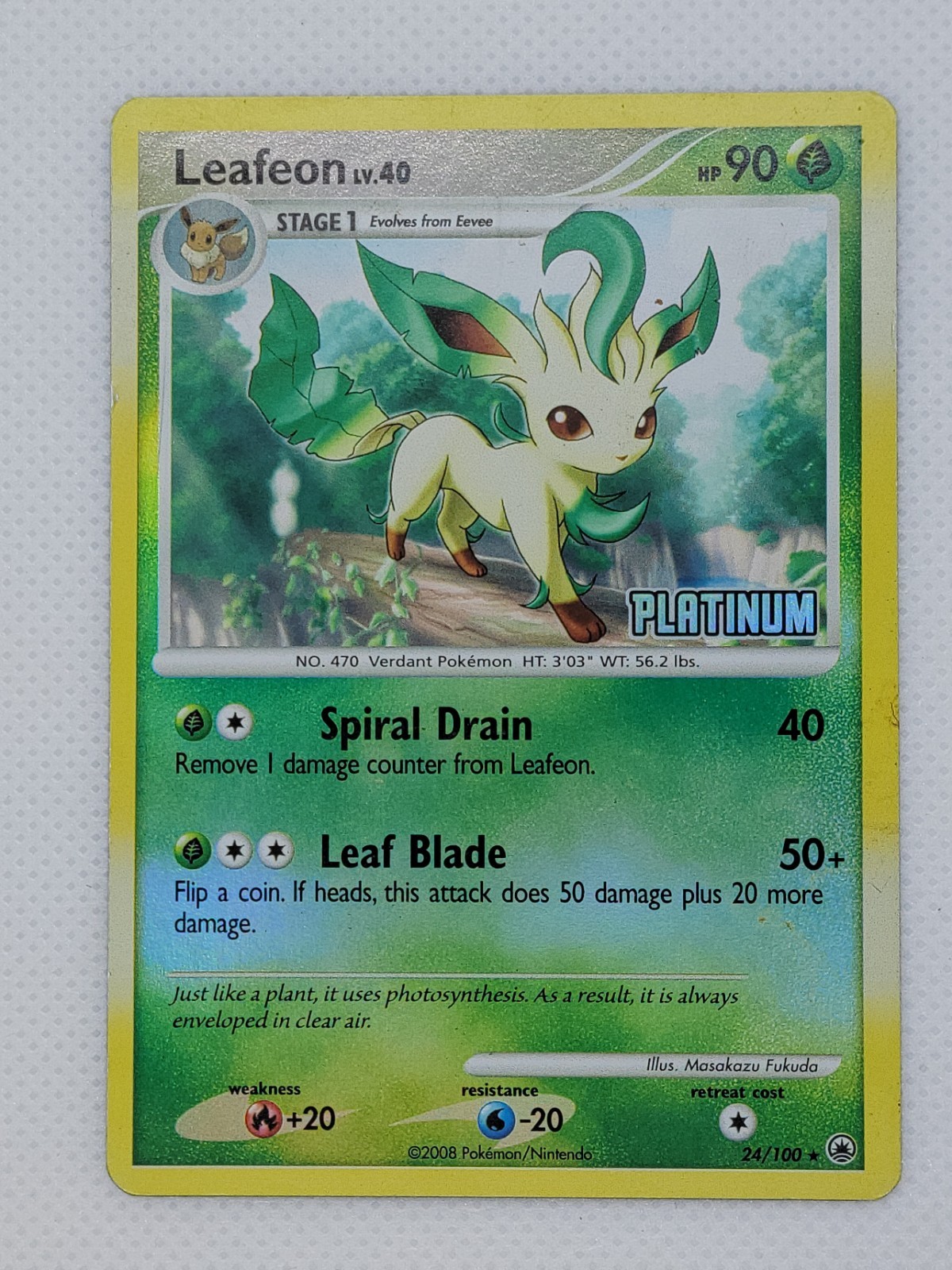 Leafeon 24/100 - Majestic Dawn - Reverse Holo LP Condition