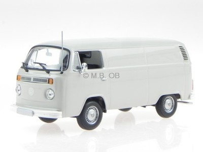 VW T2 Kasten 1972 grey diecast modelcar 940053060 Maxichamps 1:43