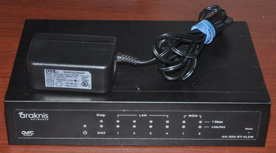 Araknis AN-300-RT-4L2W Dual-WAN Gigabit VPN Router 300 Series