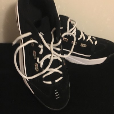 fila men's hometown extra sneaker