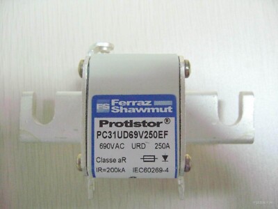 Semiconductor Fuse PC30UD69V200EF N300093 690V / 200A