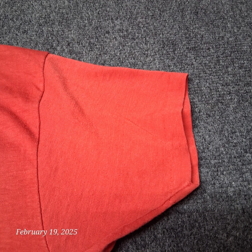 Винтажная футболка 5050 Education Kills by Degree средний размер красная одинарный шов - Изображение 3 из 4