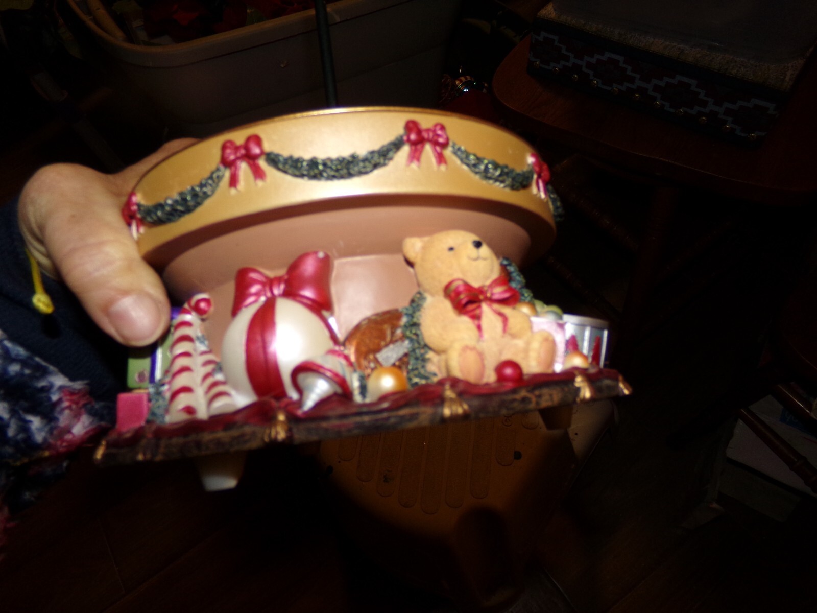 Picture 5 of 6