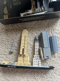LEGO Architecture: New York City (21028) Complete With Box And Manual