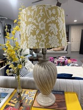 Vintage style Ceramic Table Lamp With Textured ceramic Base