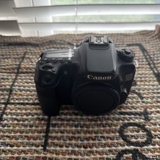 Canon EOS 70D 20.2 MP Digital SLR Camera Body Only