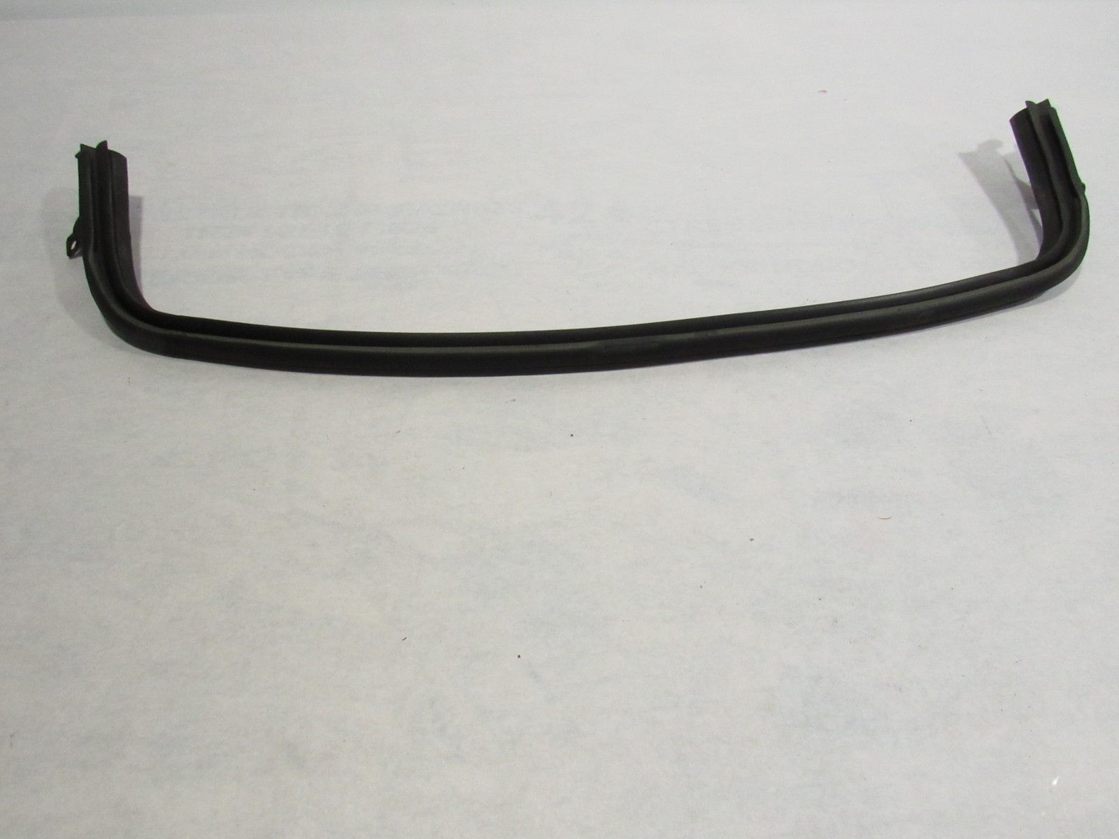 Ferrari 488 Spider 2017 Rear Internal Window Glass Seal Weather Strip 15-19 |@2