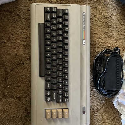 Commodore 64 C64 Breadbin Computer System 