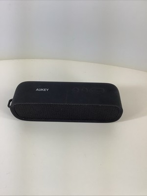 Aukey SK-M7 Bluetooth Portable Speaker - Works Great! Speaker Only