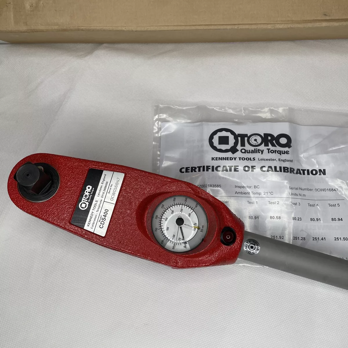 Dial indicator 2024 torque wrench