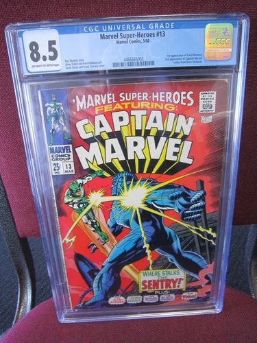 Marvel Super-Heroes #13 CGC 8.5 - 1968 1st Carol Danvers