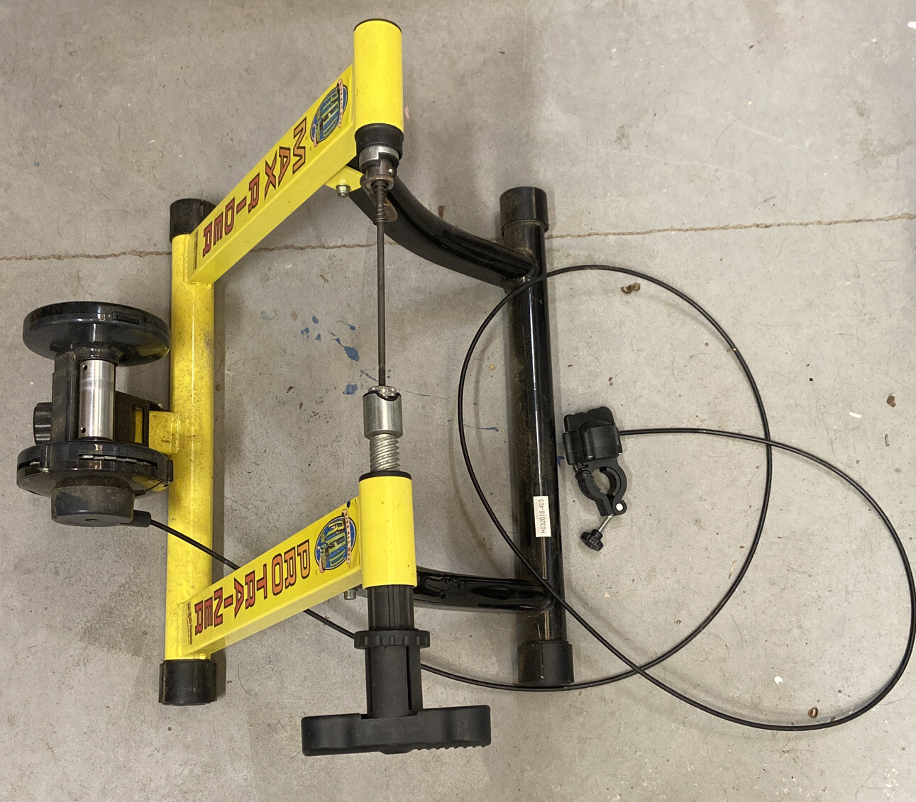 Adjustable Cycling Trainer - Good basic indoor trainer at a 