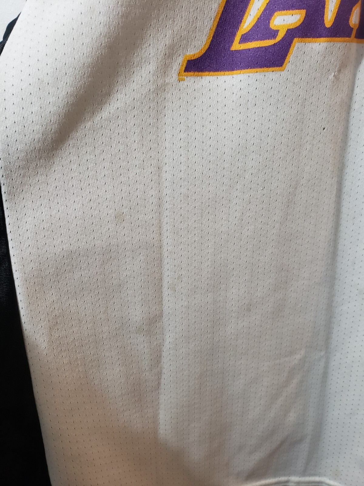 Picture 3 of 5