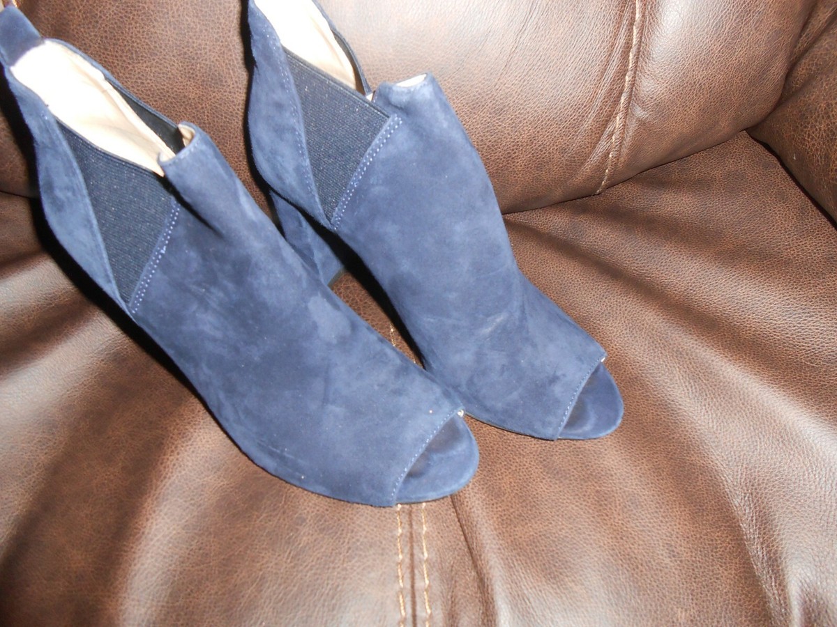 Marc Fisher Suede SAYLA Peep Toe Booties Heels Navy Blue Shoes