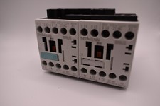 SIEMENS REVERSING CONTACTOR ASSEMBLY - 3RA23178XB301AK6 - USED