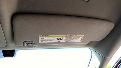 Passenger Sun Visor Without Sunroof Fits 17-20 PACIFICA 30066702