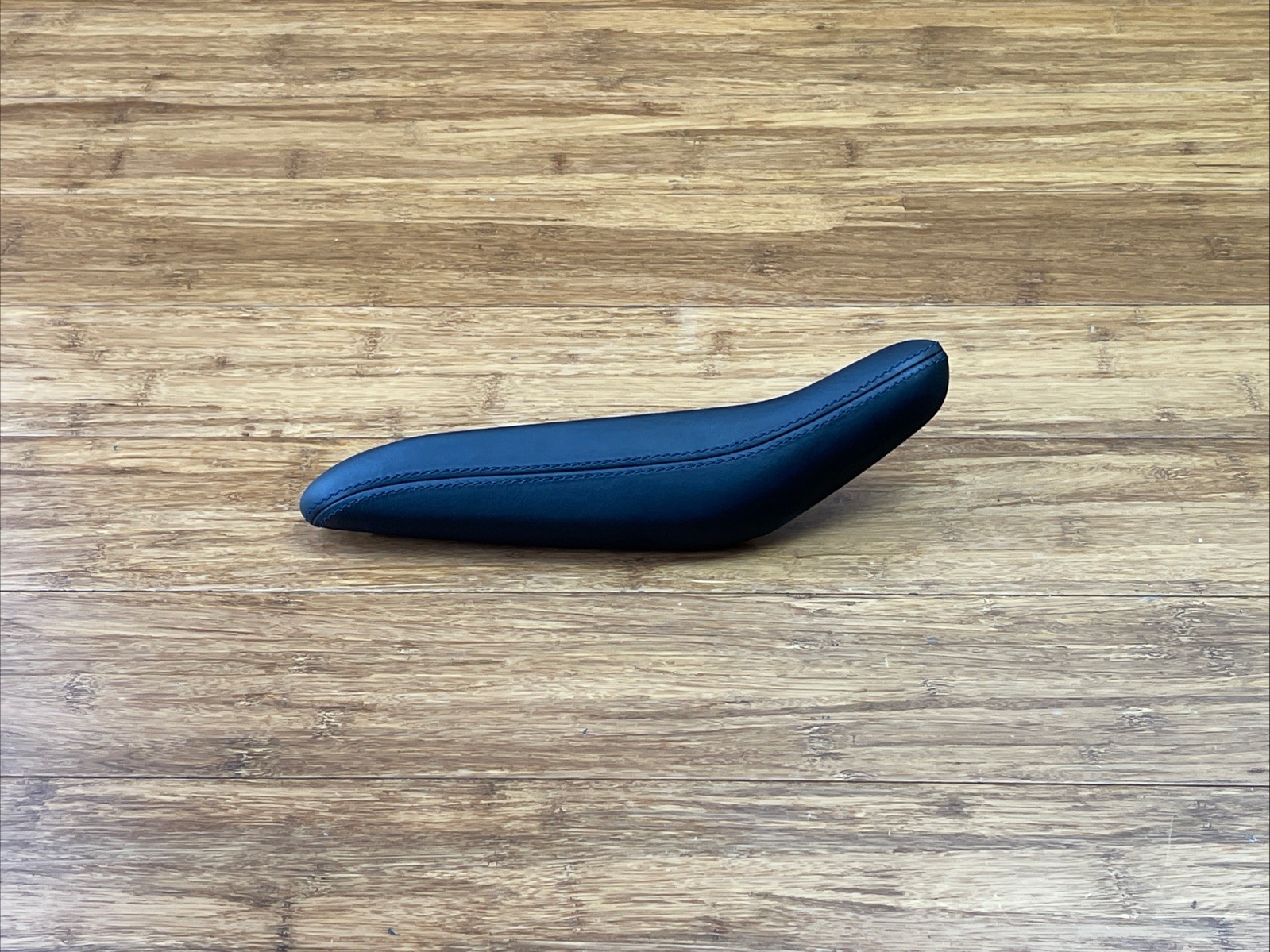 2018-2023 Ferrari Portofino F164 Front Right Interior Grab Handle OEM *NOTE*
