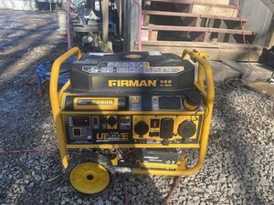 Firman 4550 Watt Portable Generator Fuel And Replacement Battery 12V 9