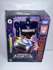 Transformers Legacy Deluxe Class Autobot Skids