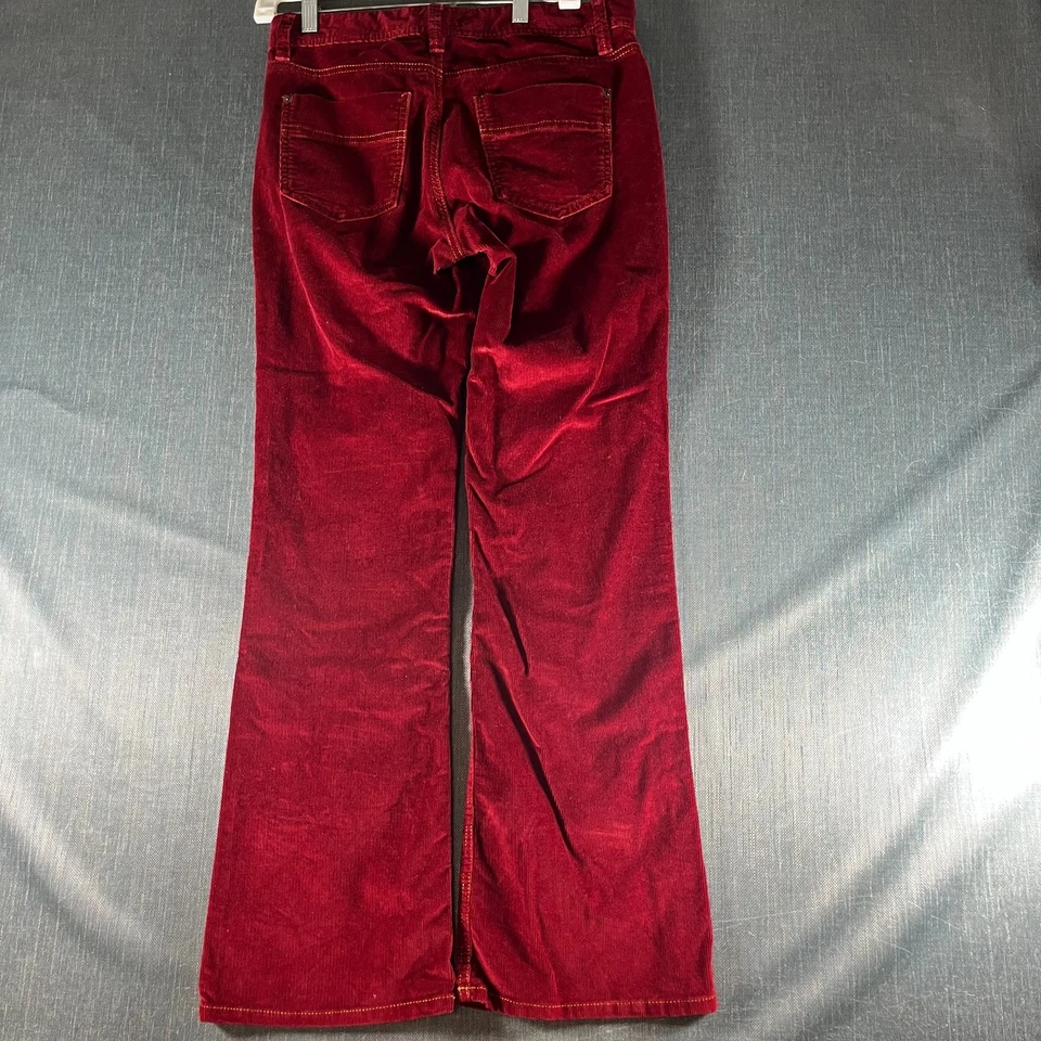 Pantalones para mujer Eddie Bauer talla 6 rojo pana clásicos ligeros acampanados fuente plana Foto 2 de 4