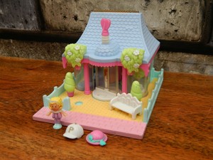 polly pocket dress shop