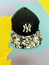 MLB snapback hat