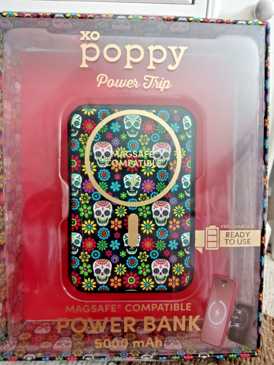 XO POPPY Skulls & Flowers Power Trip Magsafe Compatible POWER BANK
