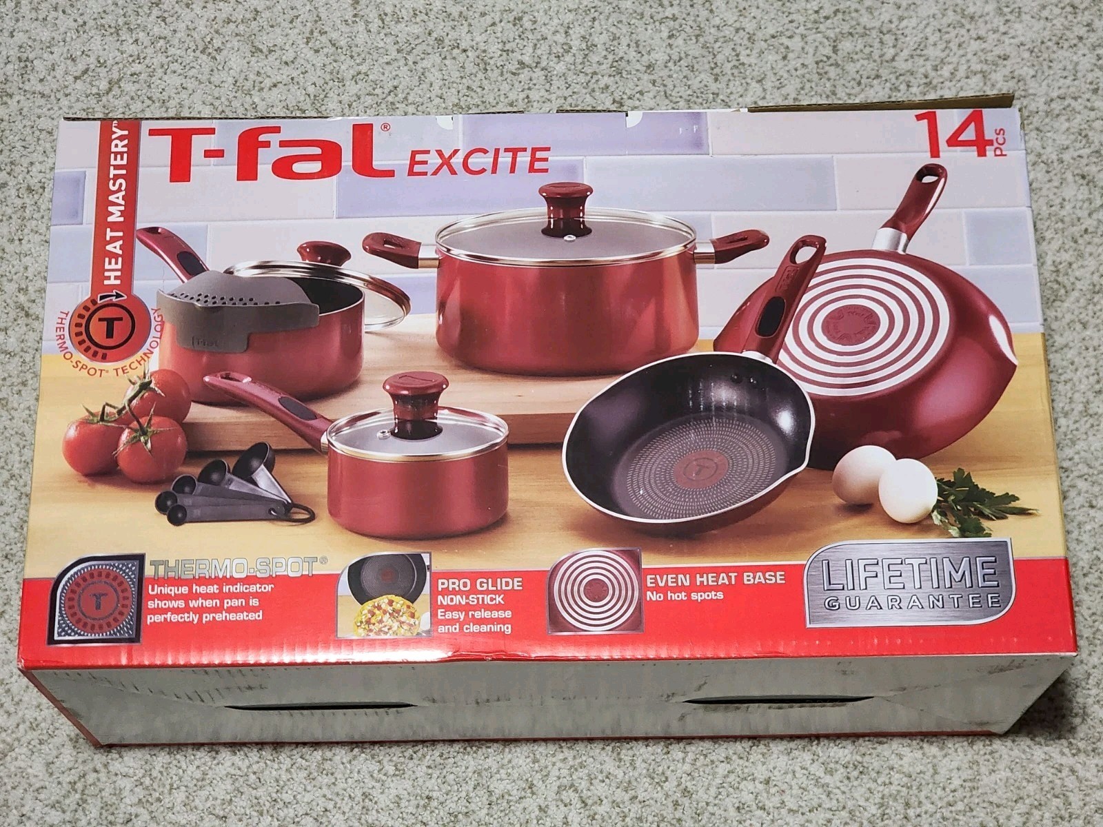 T-Fal Thermo-Spot Non-Stick Aluminum Cookware Set (14 Piece)