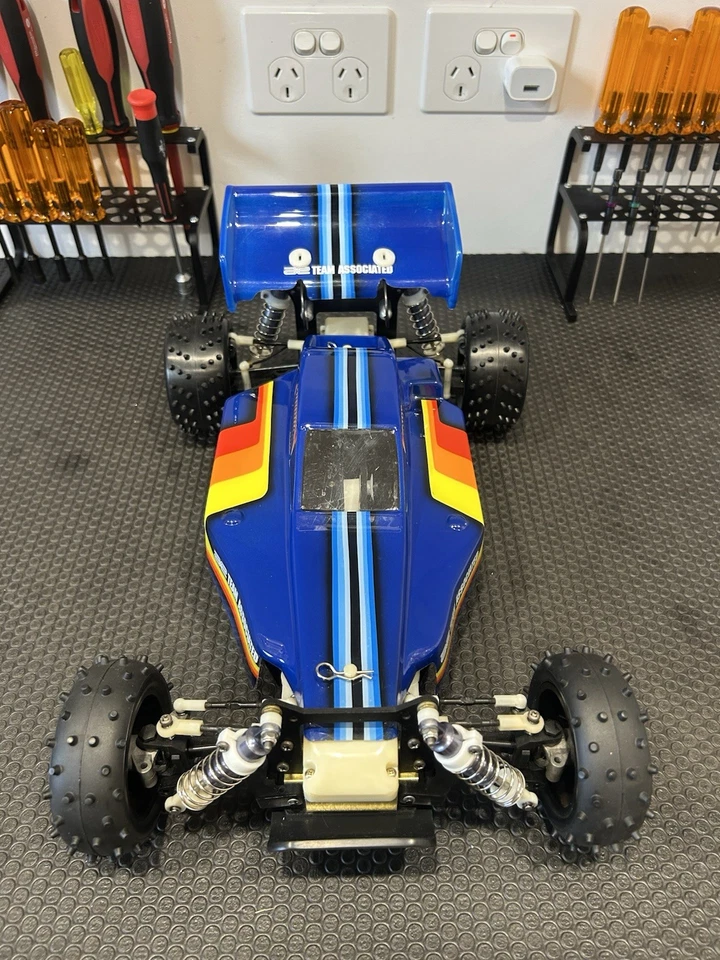 Vintage Original Yokomo YZ10 Dog Fighter with Vintage Protech Body - NOT RERE - Image 3 of 4