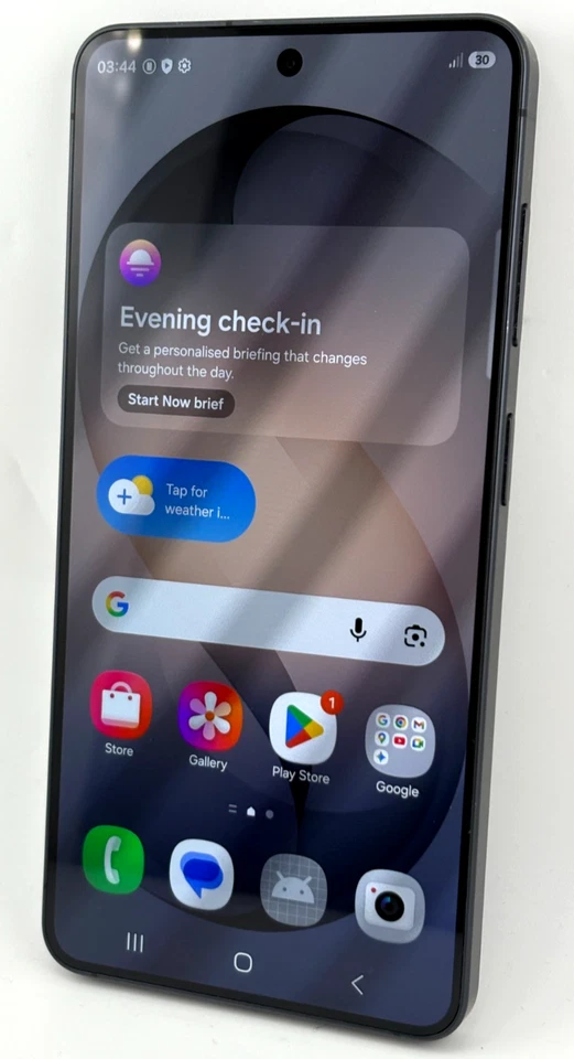 Samsung Galaxy S26 · 128GB, photo 2 of 5