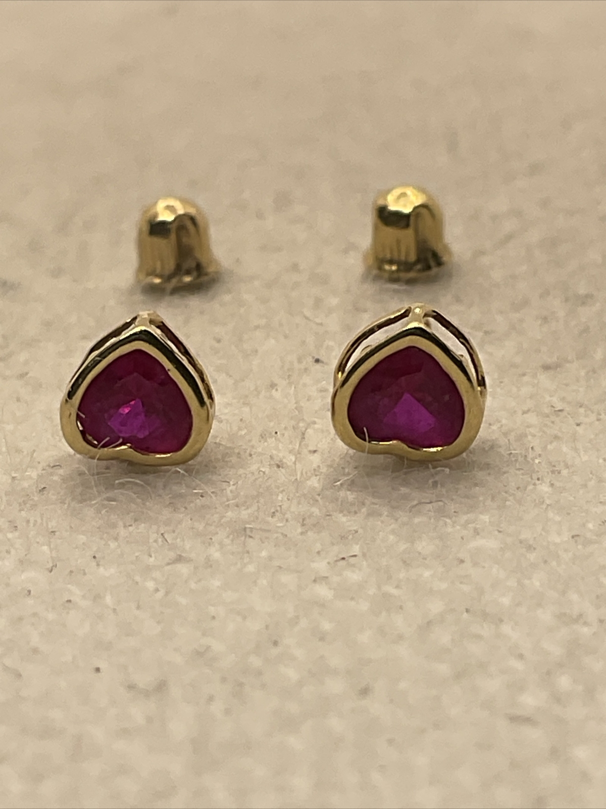 CUTE Solid 14K Yellow Gold Created Ruby HEART Sha… - image 6