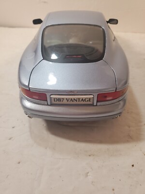 MAISTO 1/18 SCALE BLUE ASTON MARTIN DB7 VANTAGE | eBay