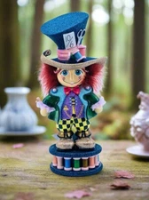 Kurt Adler Hollywood Nutcracker: Alice in Wonderland, Mad Hatter, HA0761