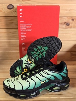 Nike Air Max Plus Vapor Green-Light Lemon Twist DM0032-301 Men's Size 7.5