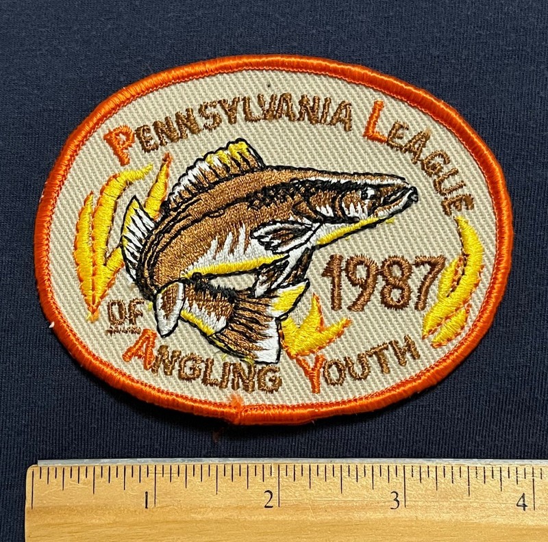 Embroidered Patch Pennsylvania League of Angling Youth Walleye Fish 1987 Fishing