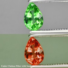 💎 0.42ct VVS Pear Natural Green Chrome Tourmaline - Unheated, Tanzania Gemstone