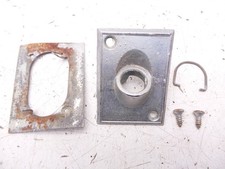 70-81 Camaro Driver Side Lh Door Mirror Adjuster Bezel Bracket Gm 1387797 70-81 Camaro Driver Side Lh Door Mirror Adjuster Bezel Bracket Gm 1387797