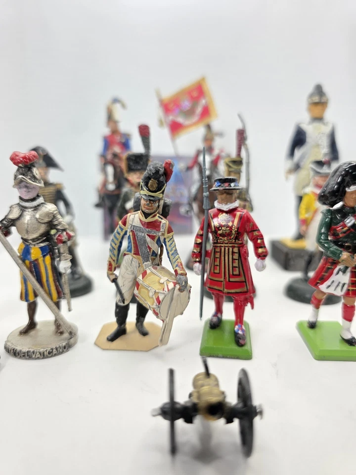 Лот товаров Винтажные Металлические Военные Фигурки Ниена Санкт-Петербург Британия Палу Наполеоновский - Изображение 3 из 4