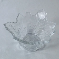 Vintage Clear Cut Glass Leaf Serving Bowl Scalloped Rim 7" Diameter Chipped Edge