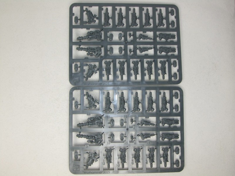 Two Disintegrator Weapon Frames Warhammer The Horus Heresy Age of Darkness GW
