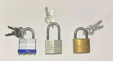 Lot of 3 Padlocks, 40mm With 2 Keys Each Fortress, Master V-Line