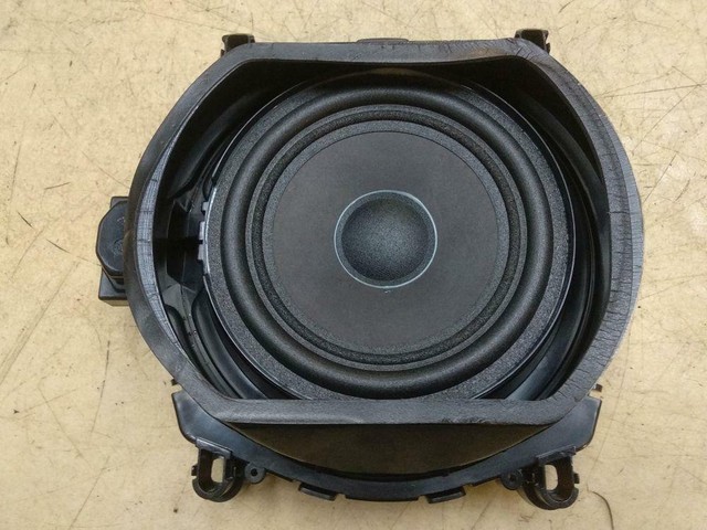 bmw e70 subwoofer