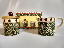 Vtg Country Apple Cream & Sugar Bowl Red Delicious Wood Lids 1999 Ceramic