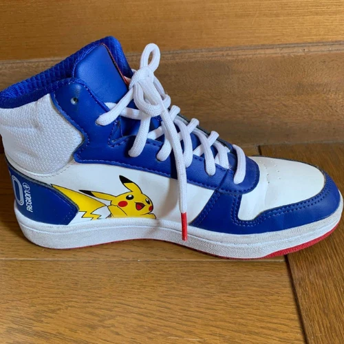 adidas Pikachu Pokemon Kanto Basketball Shoes Kids Size US 3 21.5 cm Preowned