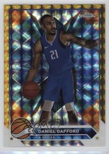 2023-24 Topps Chrome Gold Geometric Refractor 16/50 Daniel Gafford #68 1e8u